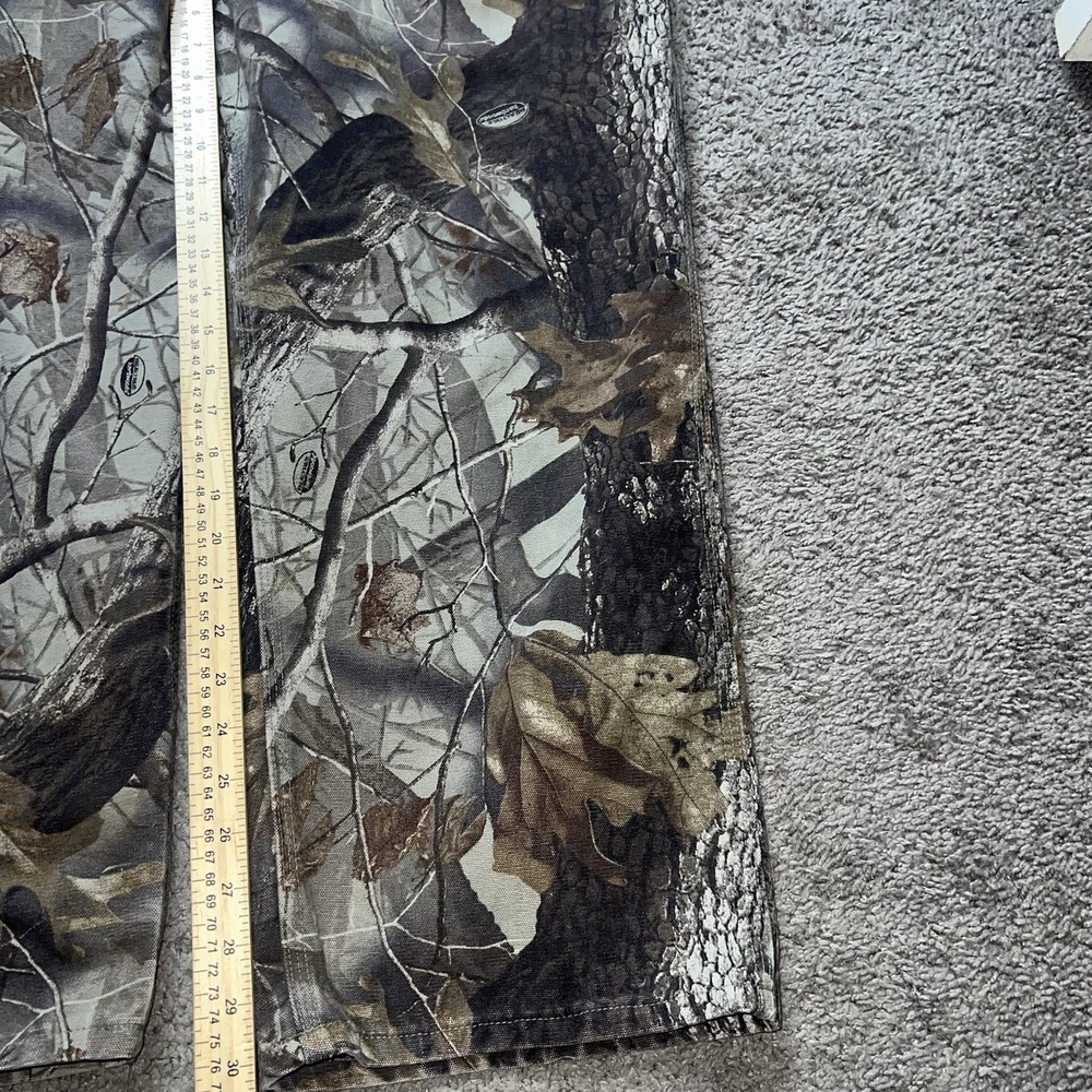 Vintage Realtree Camo Carhartt Canvas Cargo Jean Dungaree Fit Pants 44x30 - Picture 4 of 7